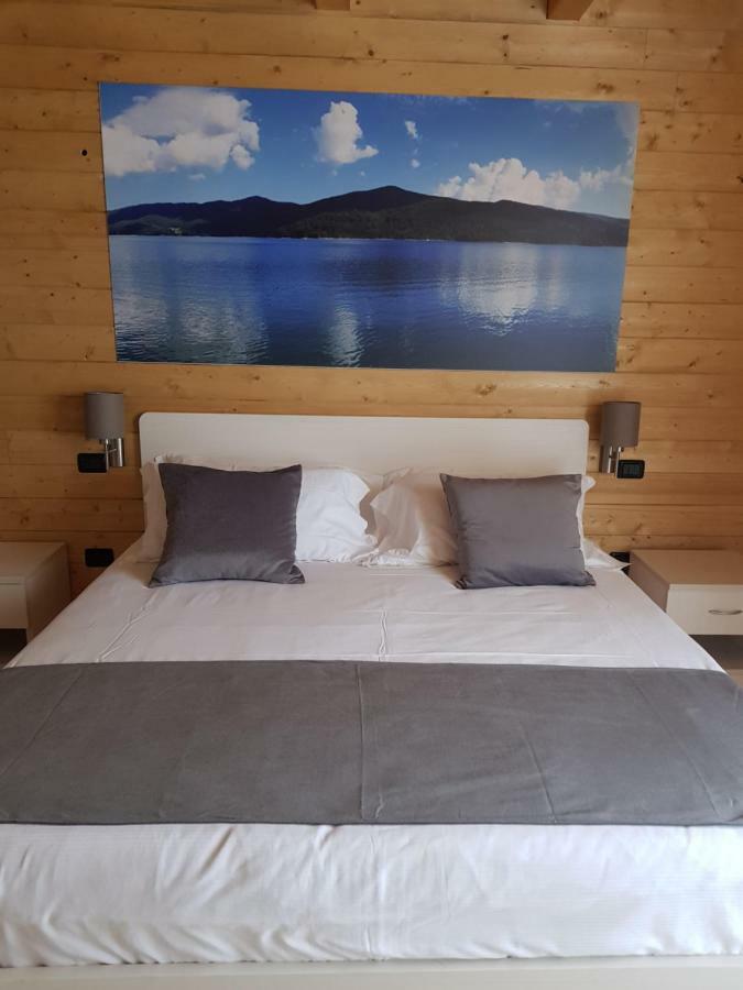 Lorica Suite Lago Lorica